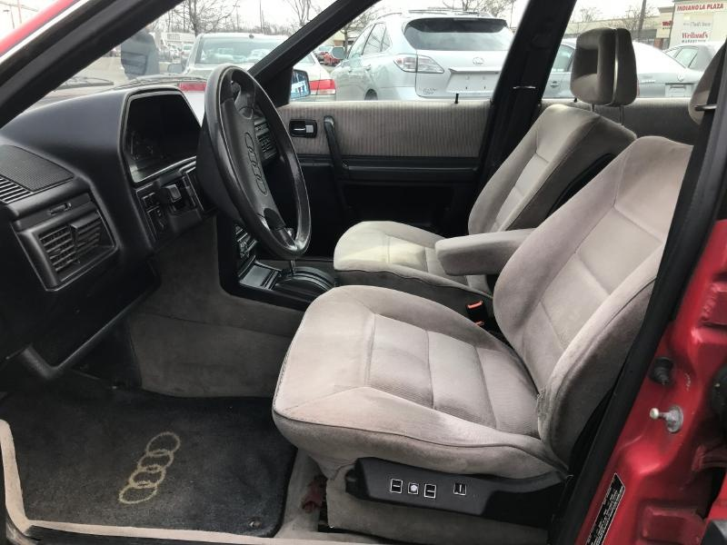Illustration for article titled For $1,200, Could This 1988 Audi 5000S Make You Avant-Garde?